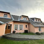 A Restaurace بيت ضيافة Polnička