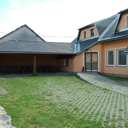 Pensionat Penzion A Restaurace Polnicka Polnička