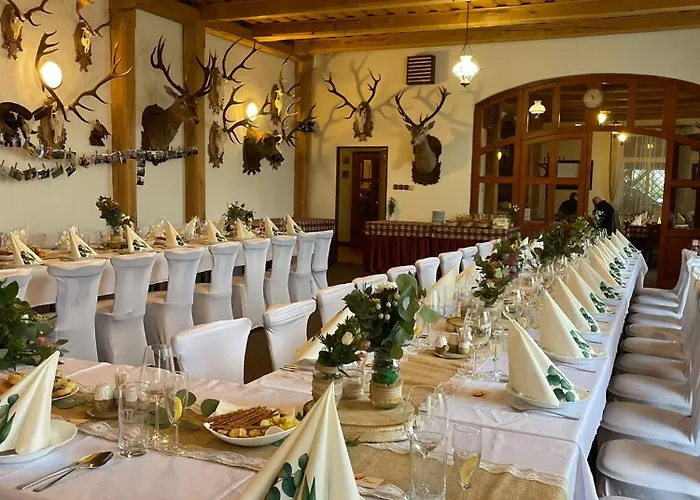 A Restaurace *